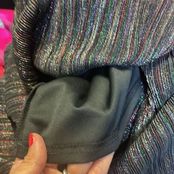 Topshop shimmery skirt  - Picture 10 of 11